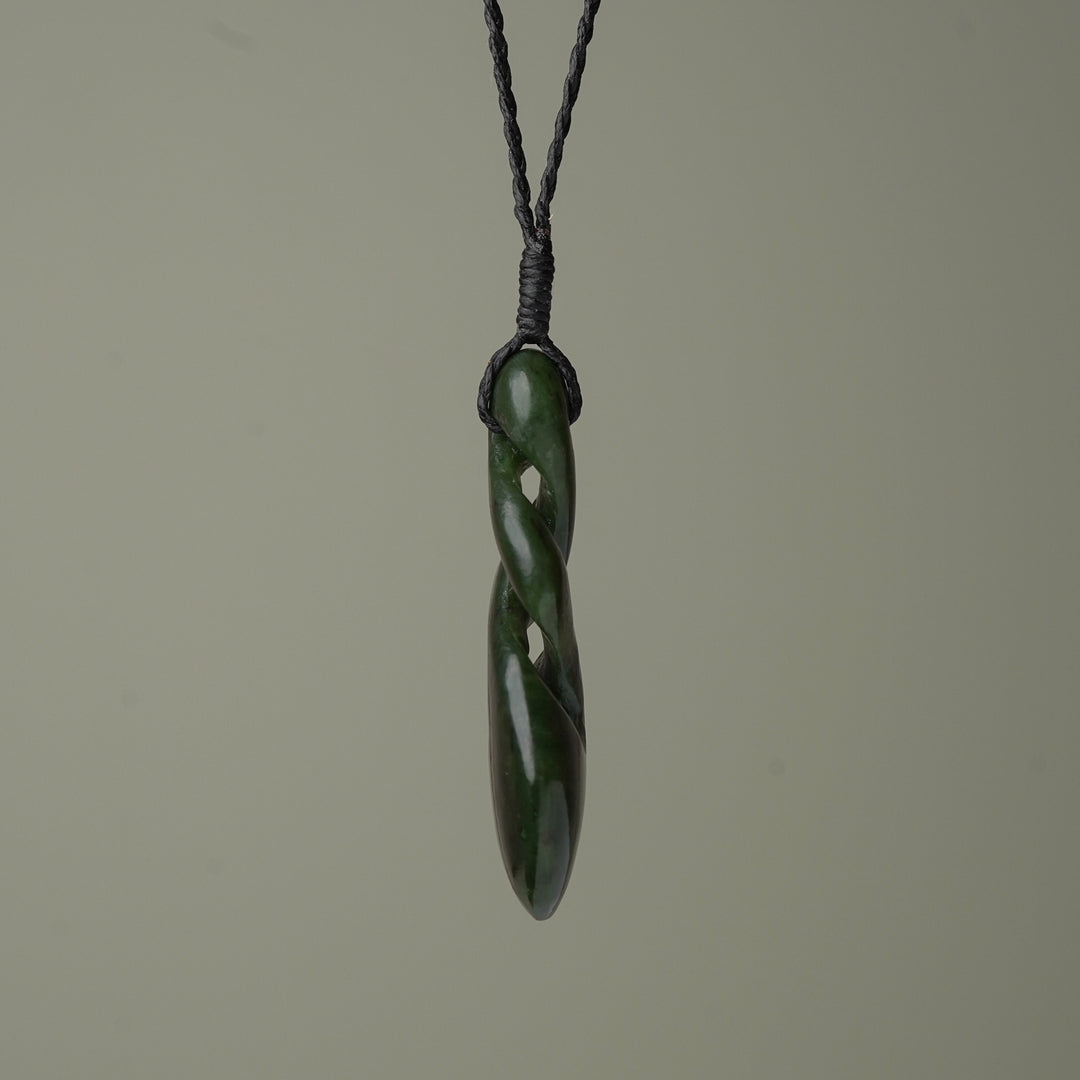 Double Pounamu Pikorua Large