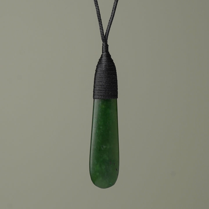 Medium Bound Pounamu Roimata