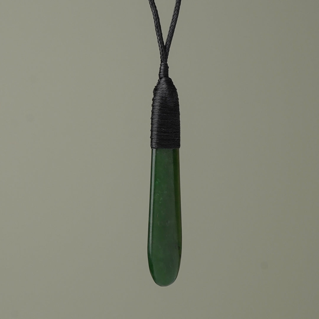 Medium Bound Pounamu Roimata