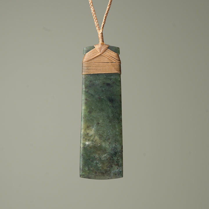 Large Kawakawa Pounamu Toki