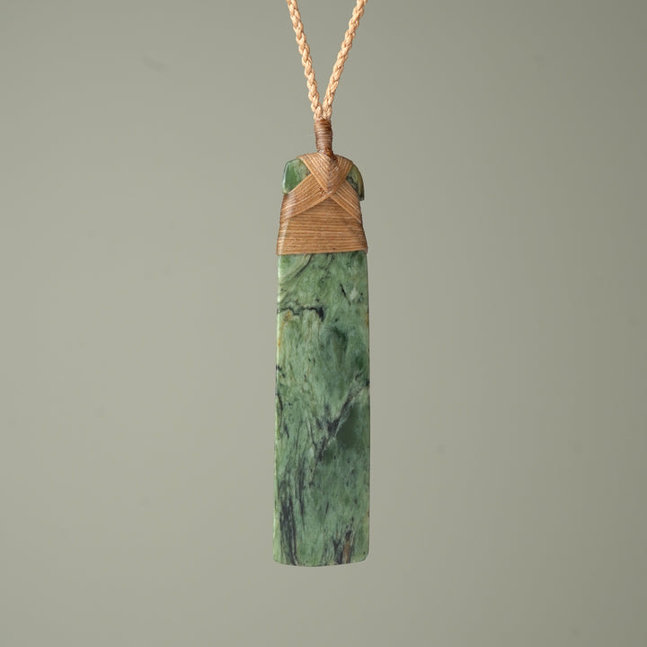 Large Kōkopu Pounamu Toki