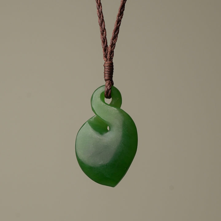 Medium Greenstone Pikorua Pendant