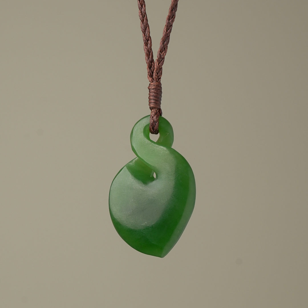 Medium Greenstone Pikorua Pendant