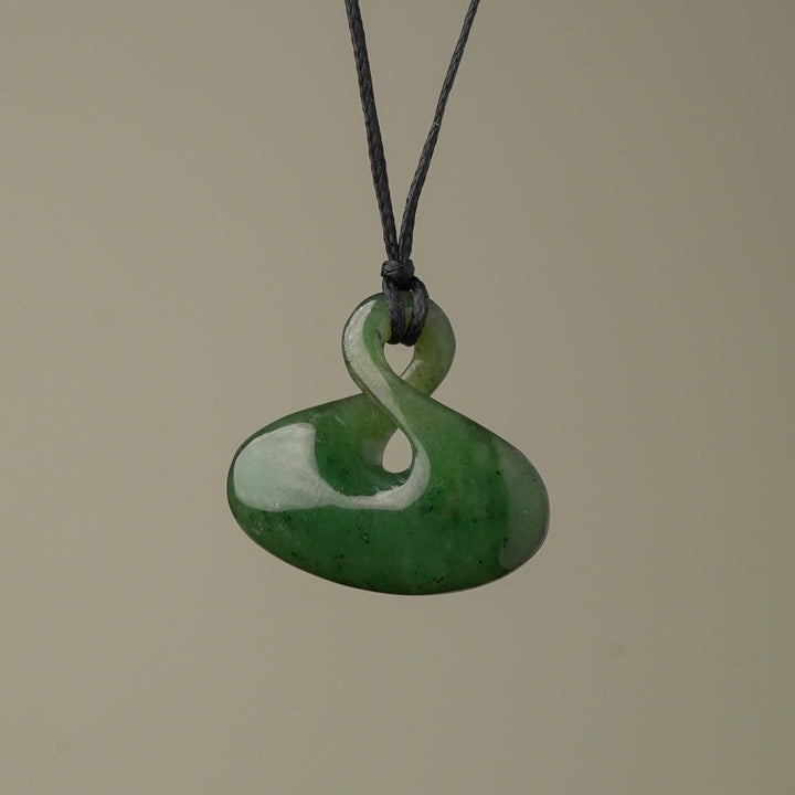 Medium Pikorua Twist Pendant