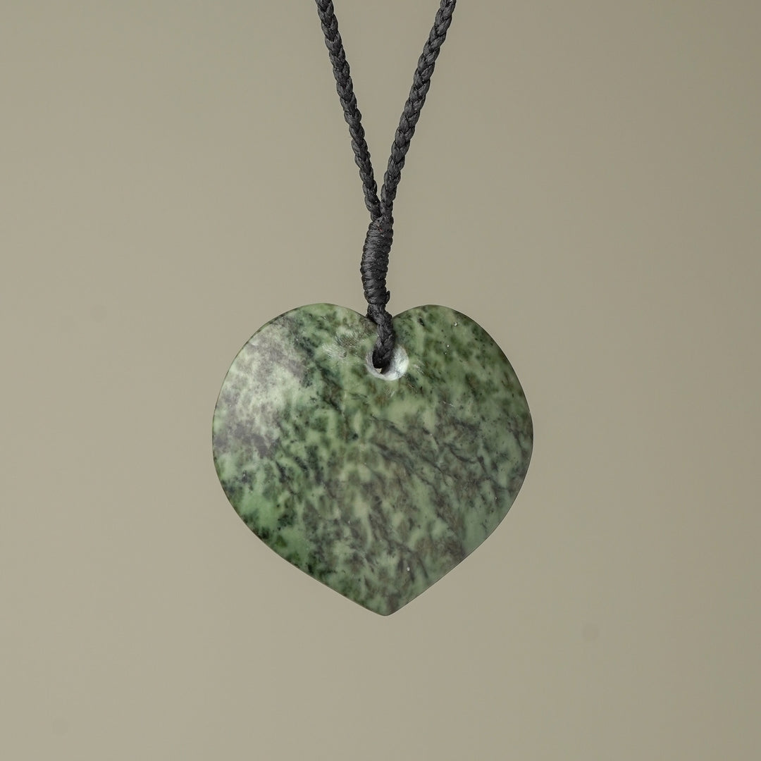 Large Kōkopu Pounamu Heart Pendant