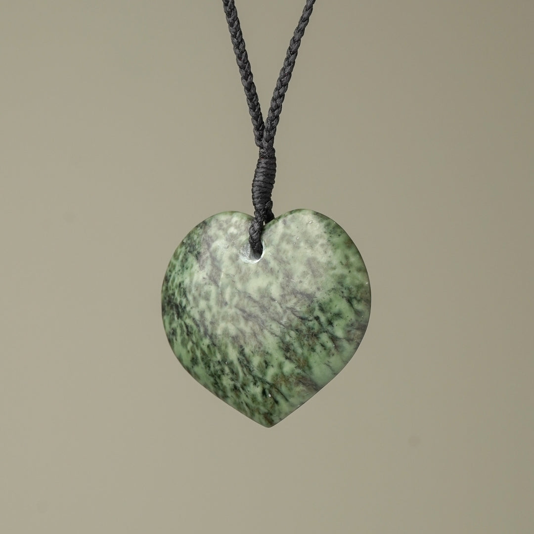 Large Kōkopu Pounamu Heart Pendant