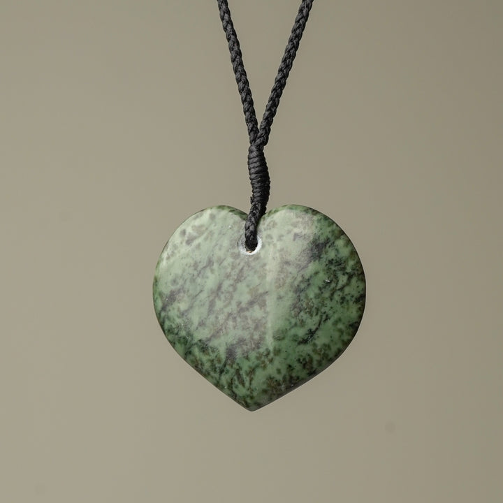 Large Kōkopu Pounamu Heart Pendant