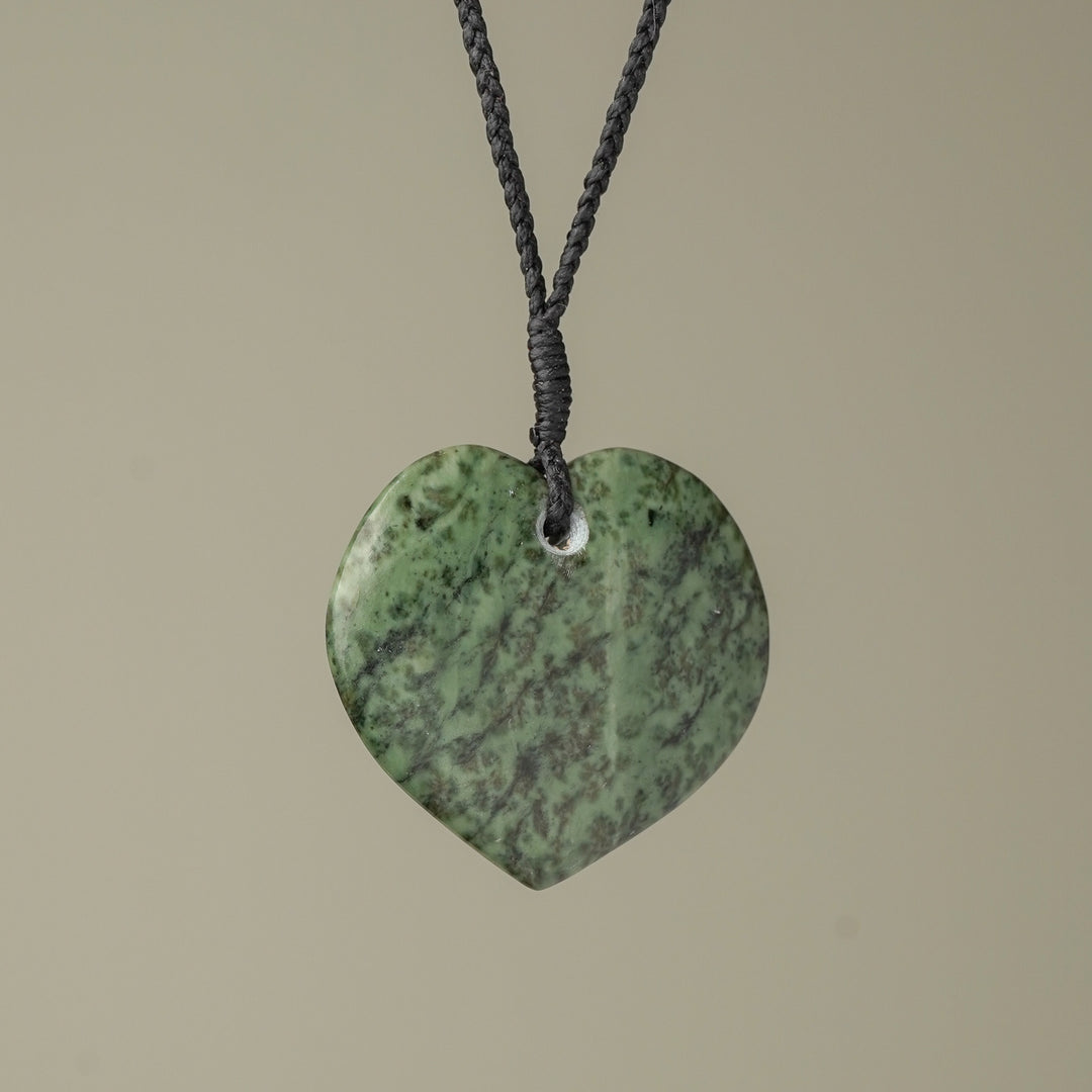 Large Kōkopu Pounamu Heart Pendant