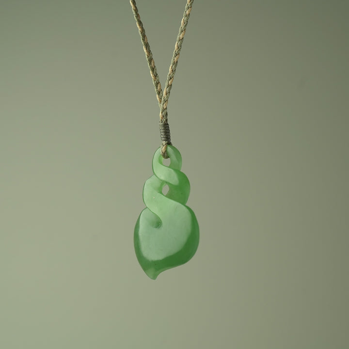 Large Greenstone Pikorua Pendant