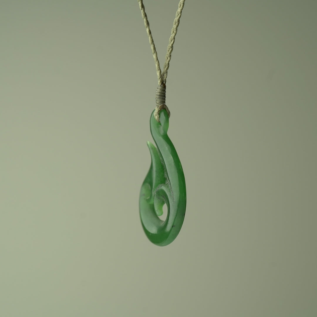 Medium Greenstone Hei Matau Koru