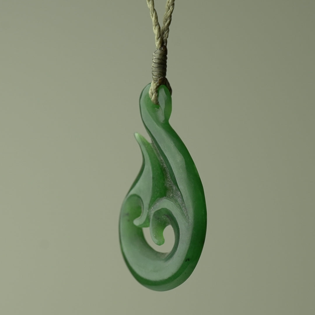 Medium Greenstone Hei Matau Koru