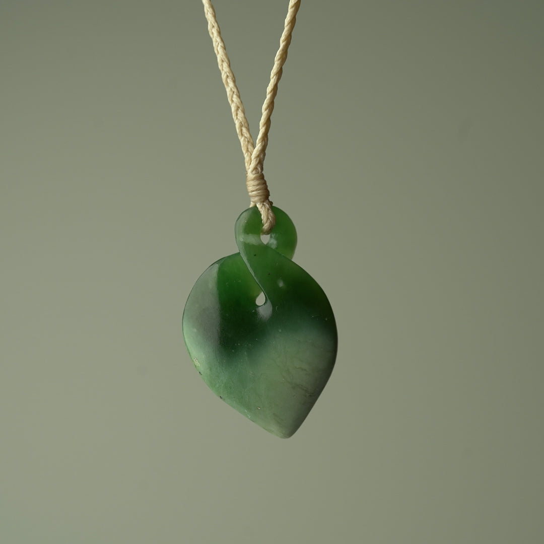 Medium Greenstone Pikorua Pendant