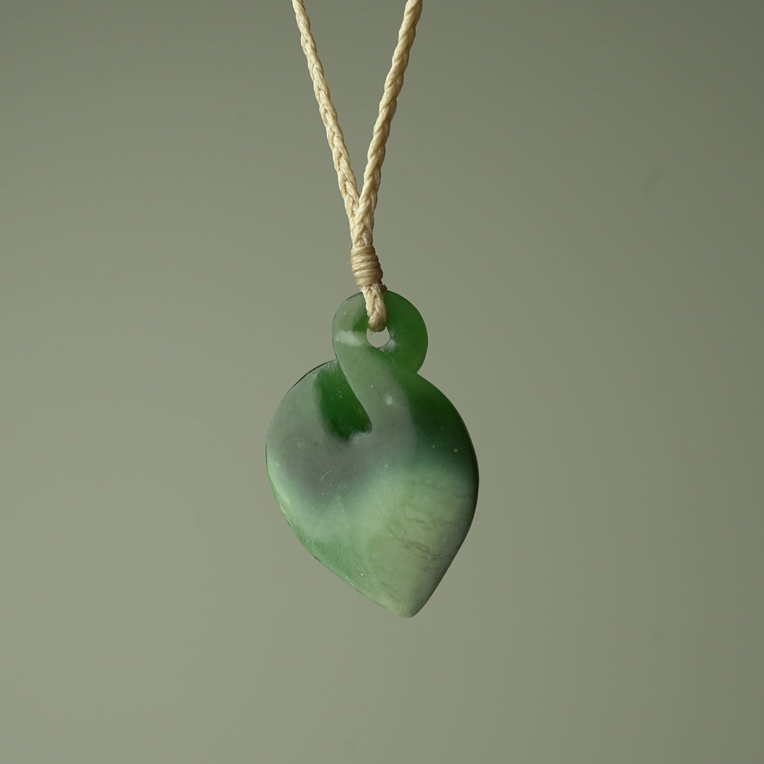 Medium Greenstone Pikorua Pendant