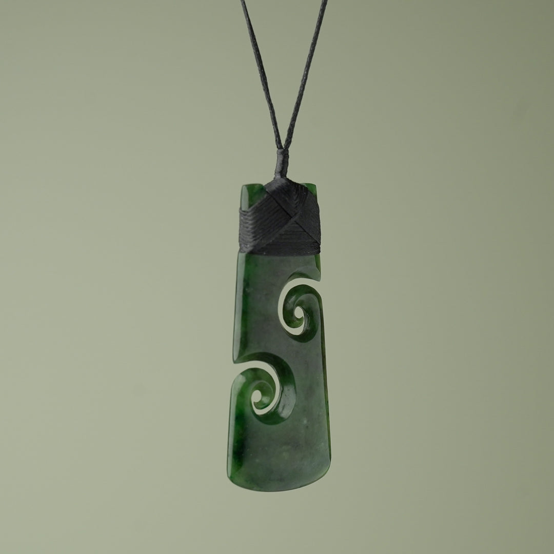 Large Pounamu Toki with Koru