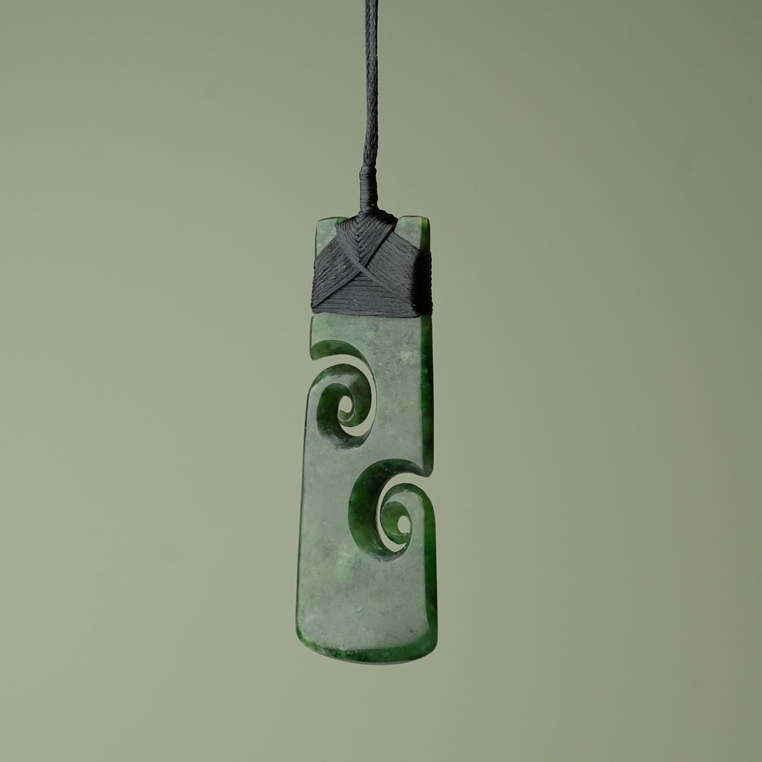 Large Pounamu Toki with Koru