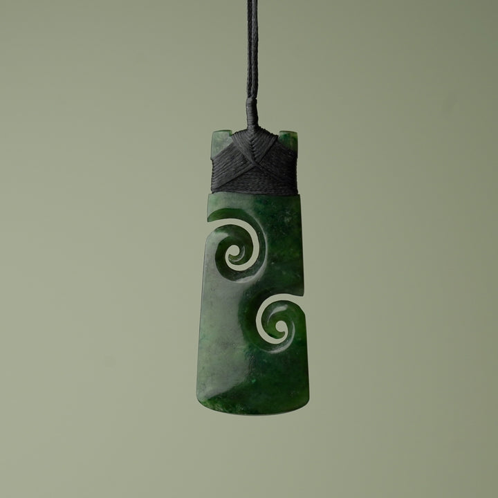 Large Pounamu Toki with Koru