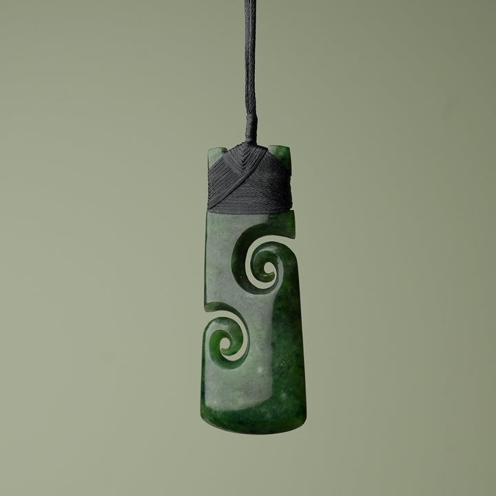 Large Pounamu Toki with Koru