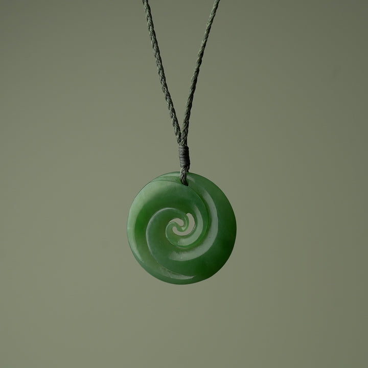 Medium Koru Pounamu Pendant