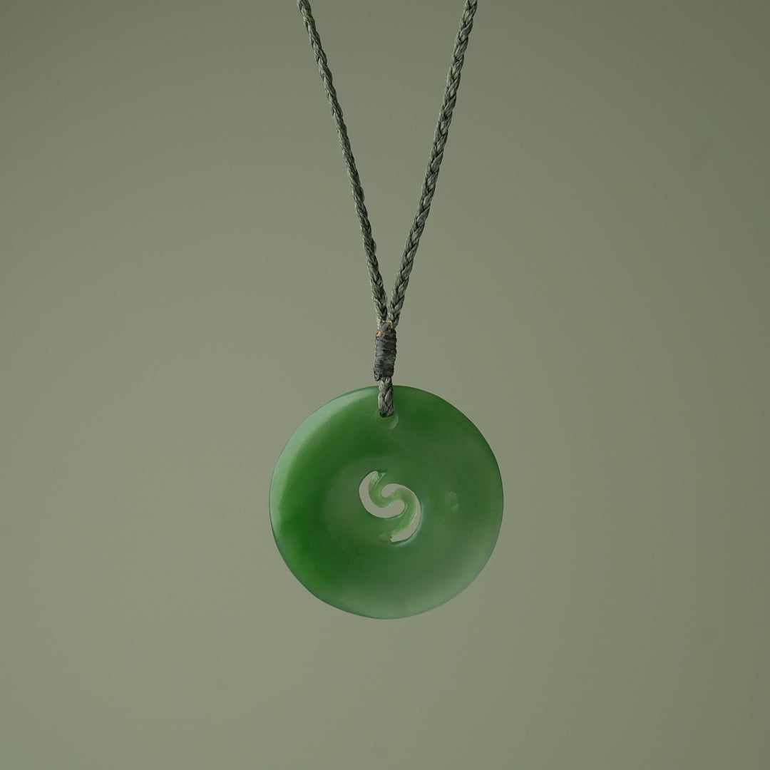 Medium Koru Pounamu Pendant