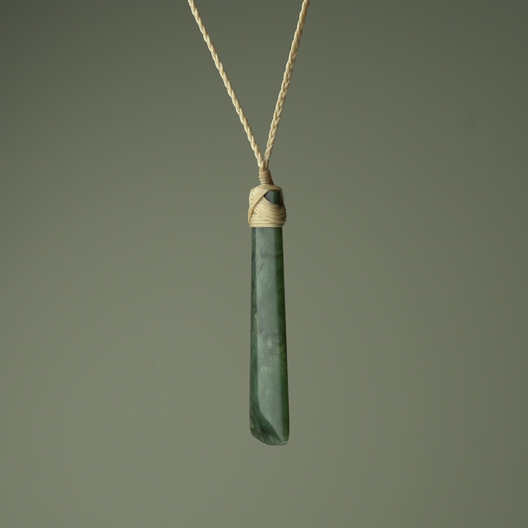 Large Greenstone Toki, Matte