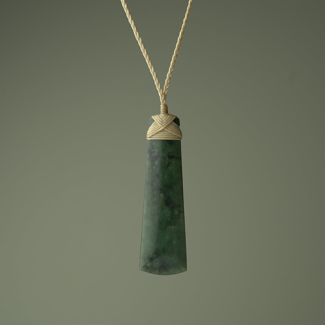 Large Greenstone Toki, Matte