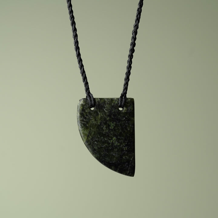 Medium Pounamu Niho Tooth Pendant