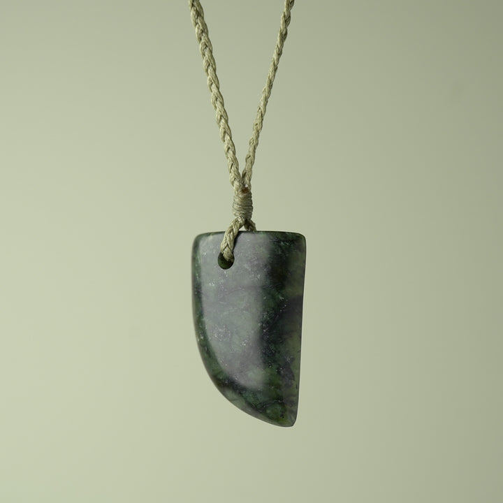 Medium Pounamu Niho Tooth Pendant