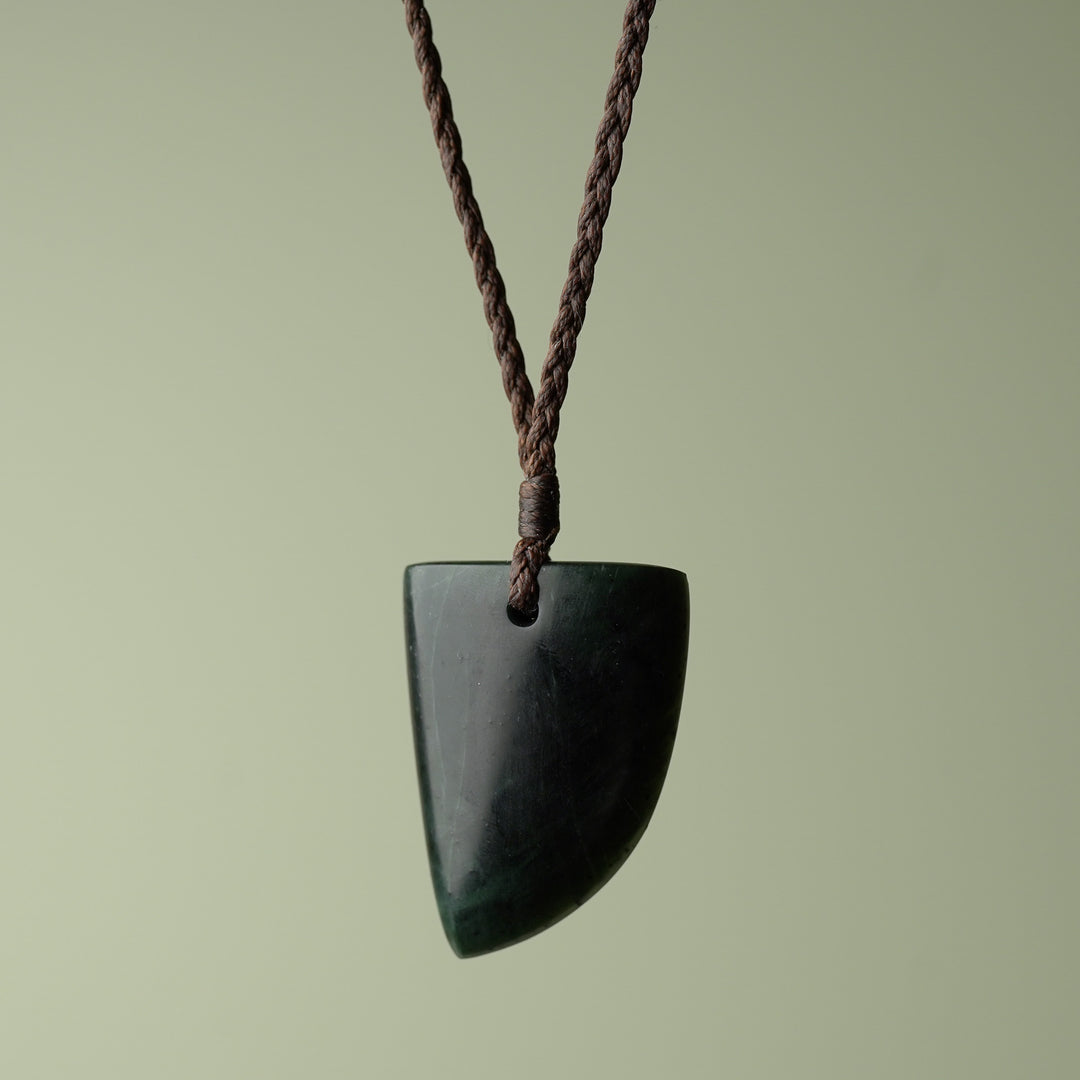 Medium Pounamu Niho Tooth Pendant