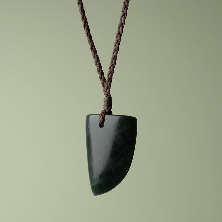 Medium Pounamu Niho Tooth Pendant