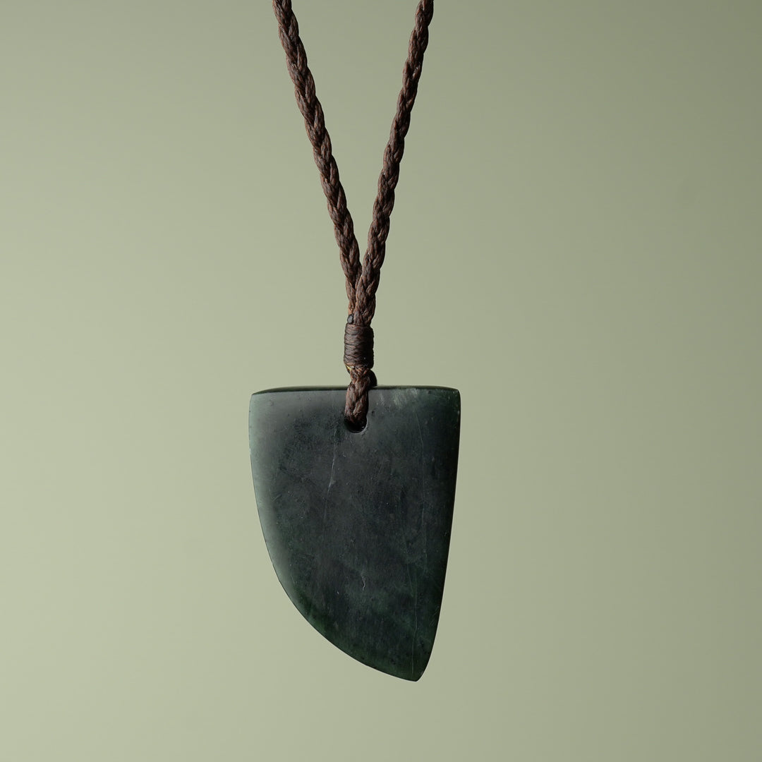 Medium Pounamu Niho Tooth Pendant