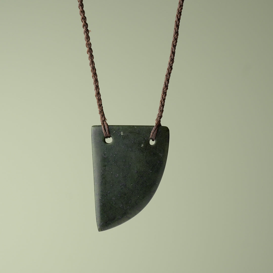 Medium Pounamu Niho Tooth Pendant