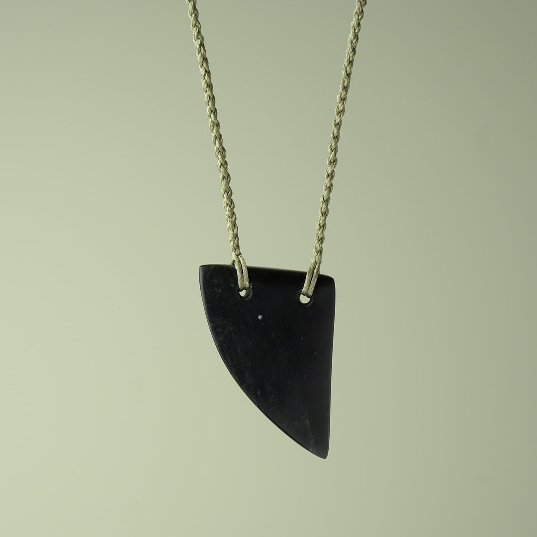 Medium Pounamu Niho Tooth Pendant