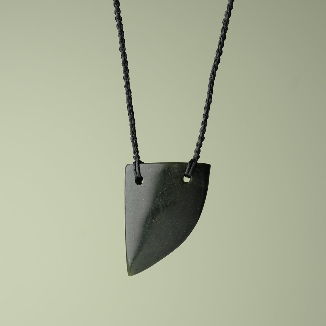 Medium Pounamu Niho Tooth Pendant