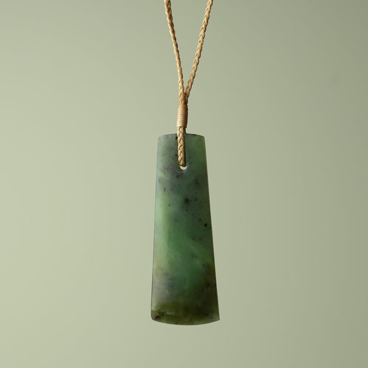 Large Kawakawa Pounamu Toki, Tan Binding