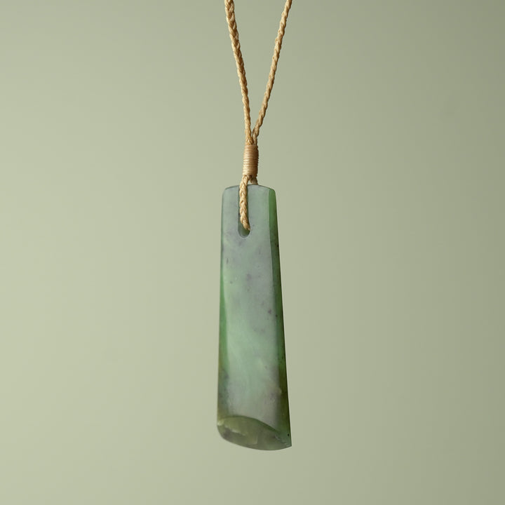 Large Kawakawa Pounamu Toki, Tan Binding