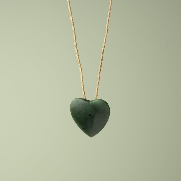 Pounamu Kawakawa Heart Small