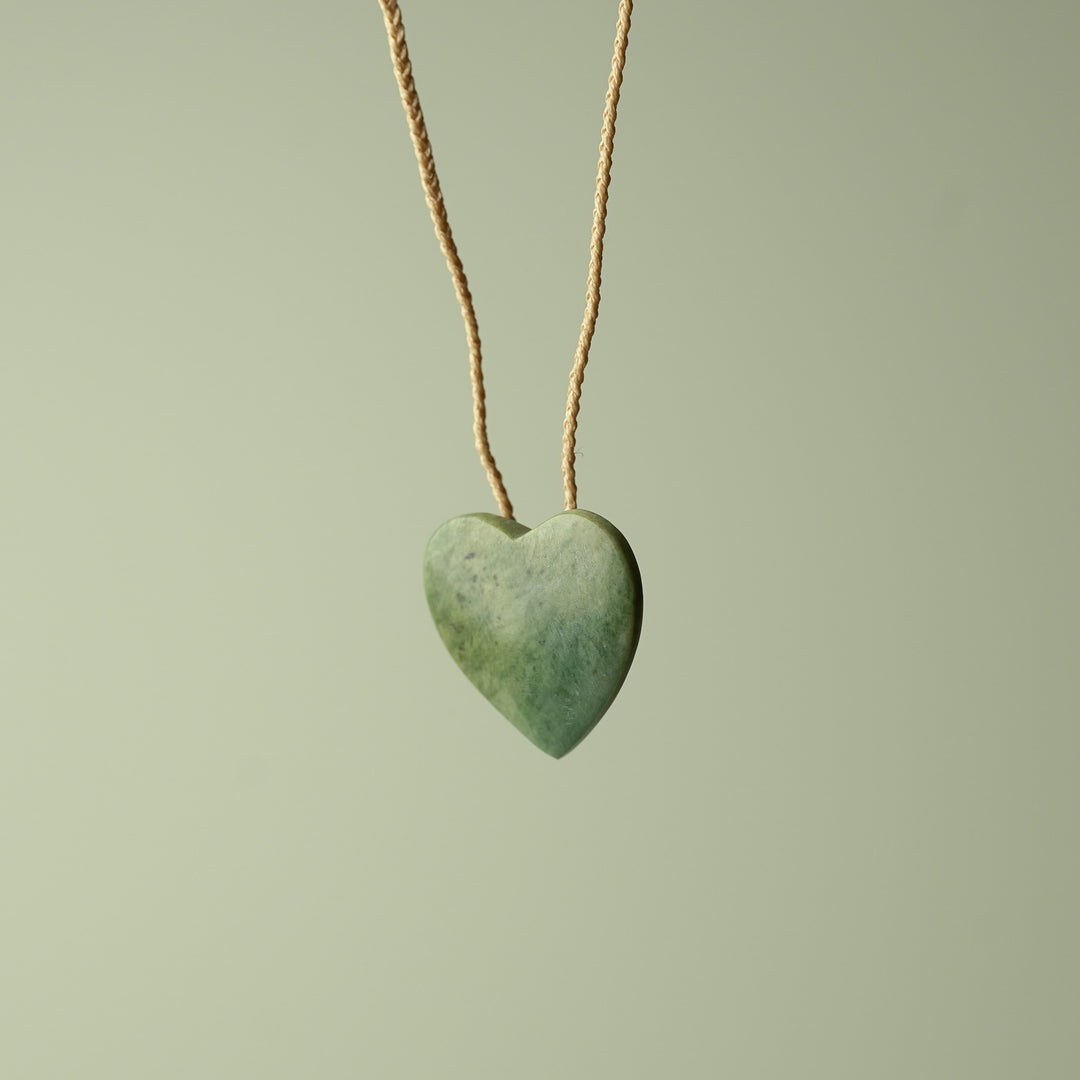 Pounamu Kahurangi Heart Small