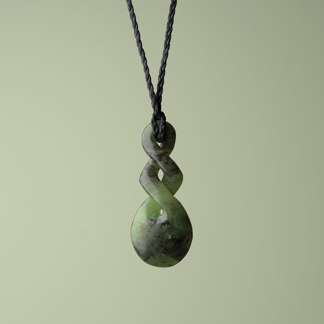 Double Pounamu Pikorua Large