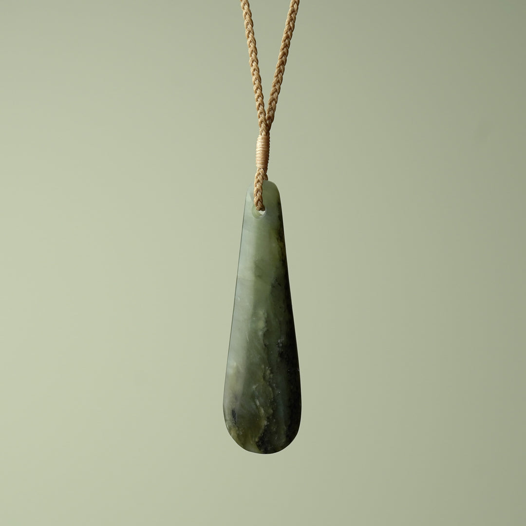 Large Kawakawa Roimata Teardrop Pendant