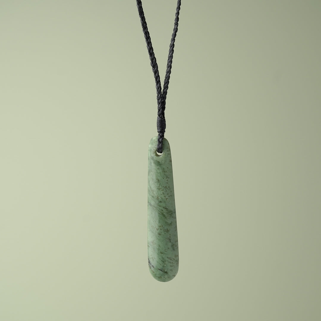 Medium Kōkopu Roimata Teardrop Pendant