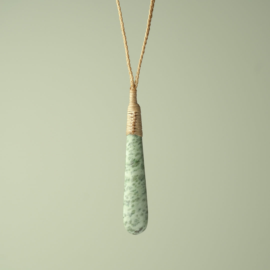 Medium Bound Kōkopu Roimata Teardrop Pendant