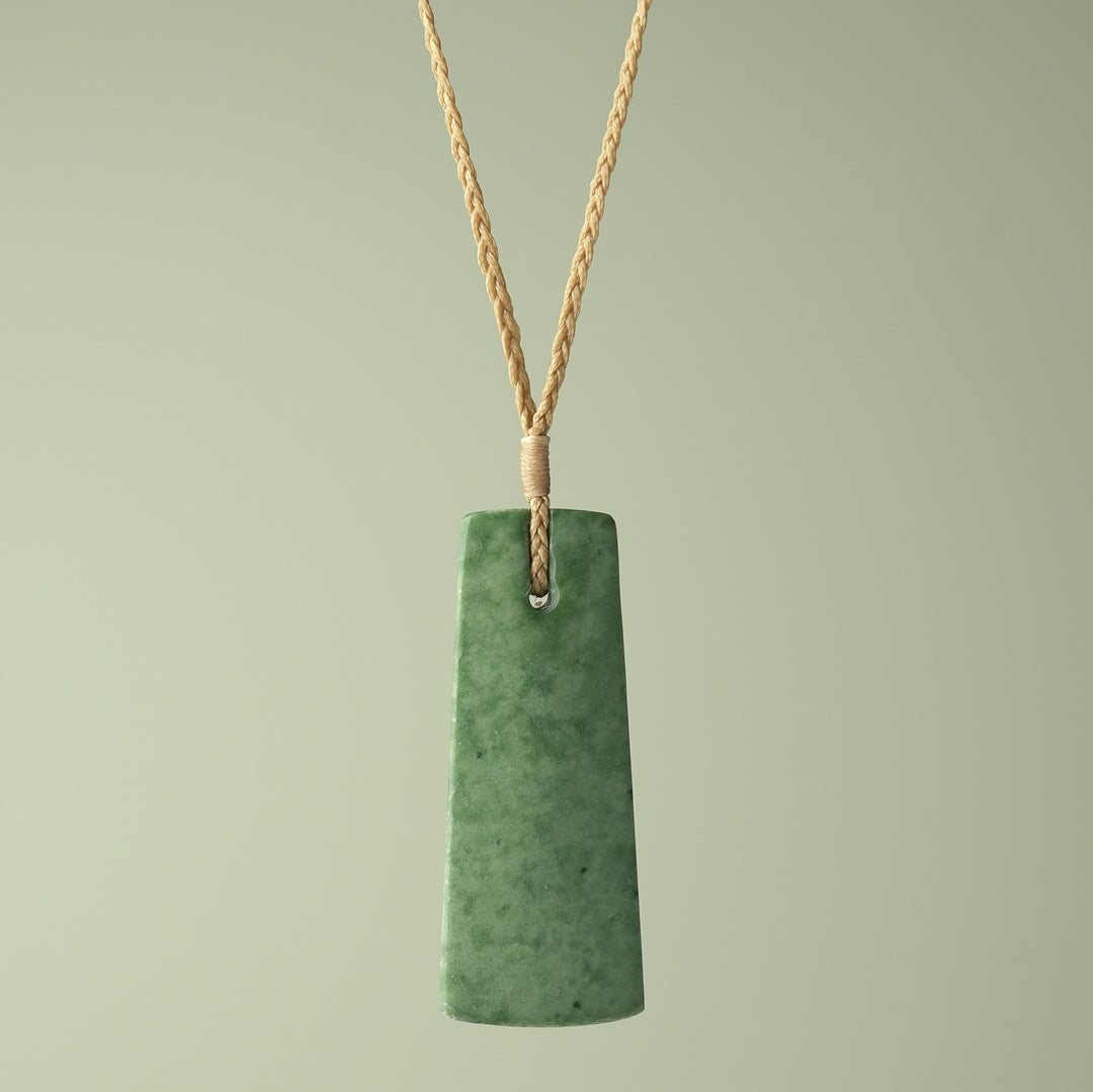 Large Kahurangi Pounamu Toki, Tan Binding