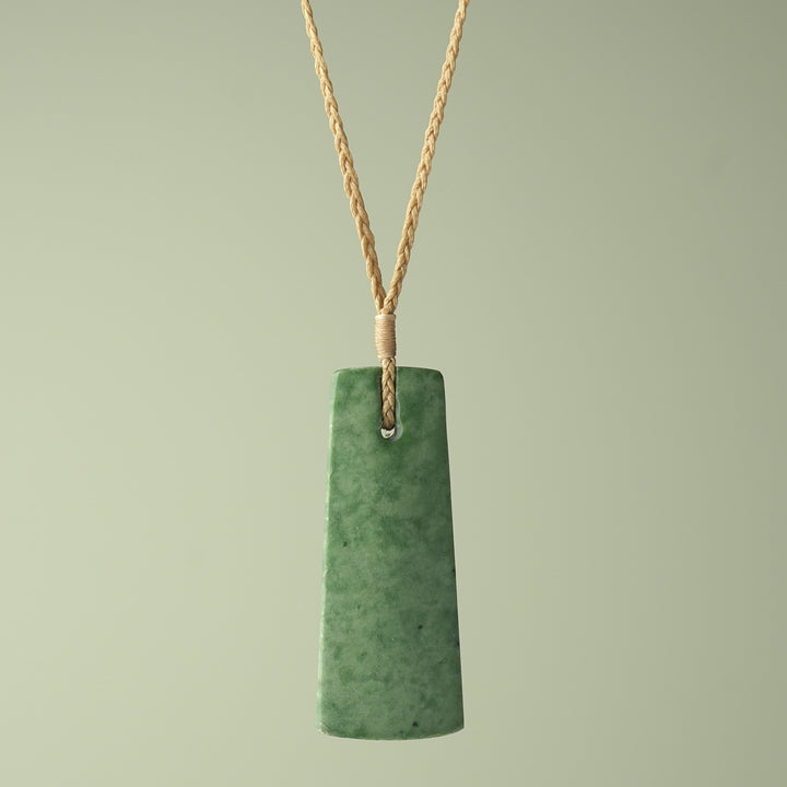 Large Kahurangi Pounamu Toki, Tan Binding