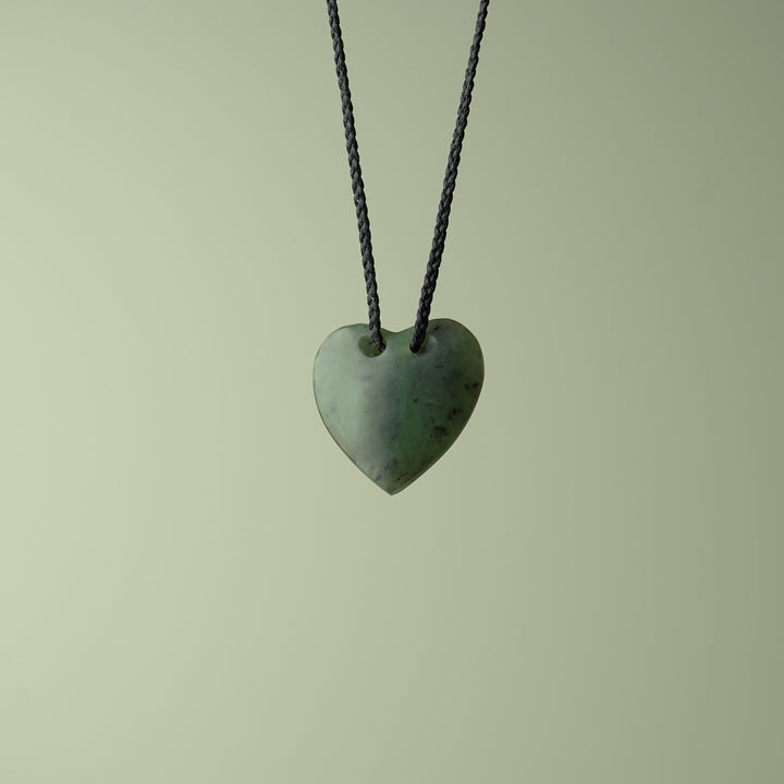 Pounamu Kahurangi Heart Small