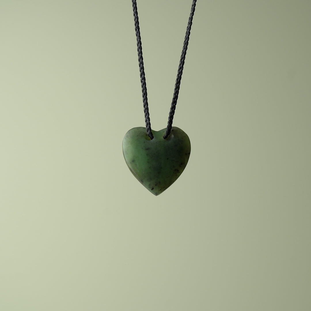 Pounamu Kahurangi Heart Small