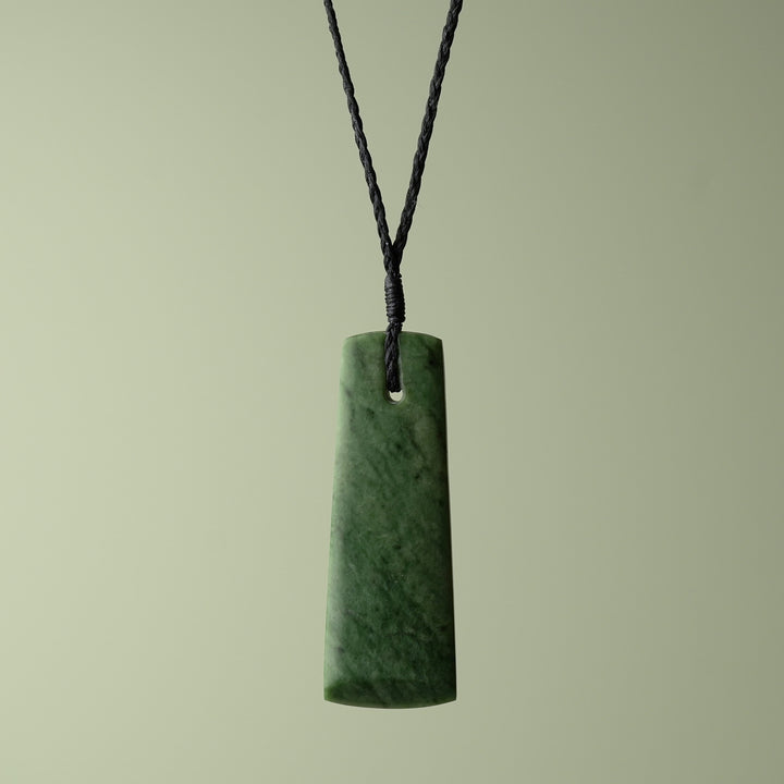 Large Kahurangi Pounamu Toki, Black Binding