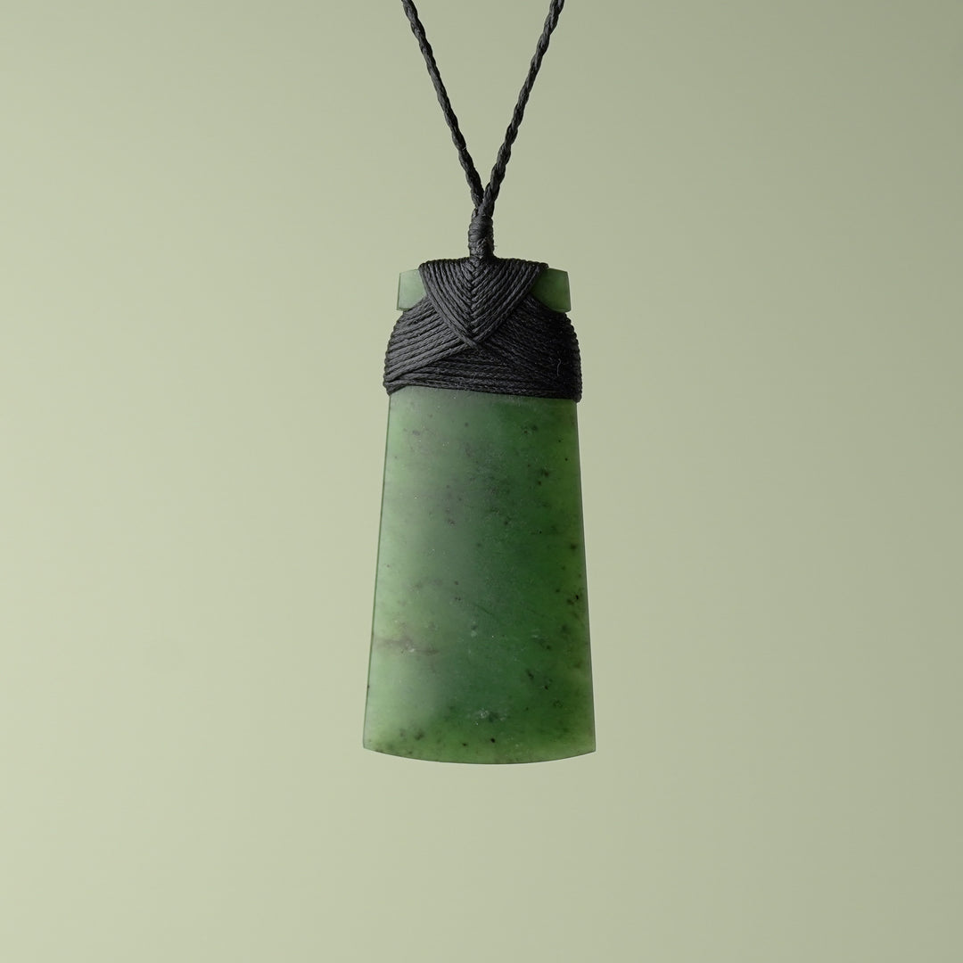 Extra Large Greenstone Toki, Matte