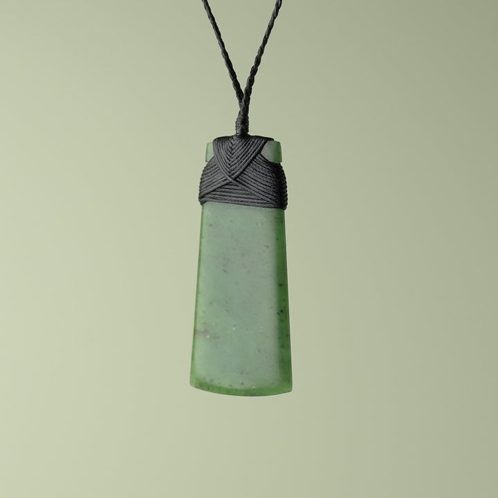 Extra Large Greenstone Toki, Matte