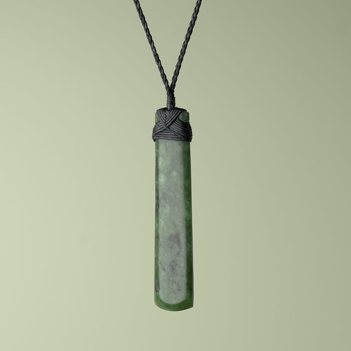 Extra Large Greenstone Toki, Matte