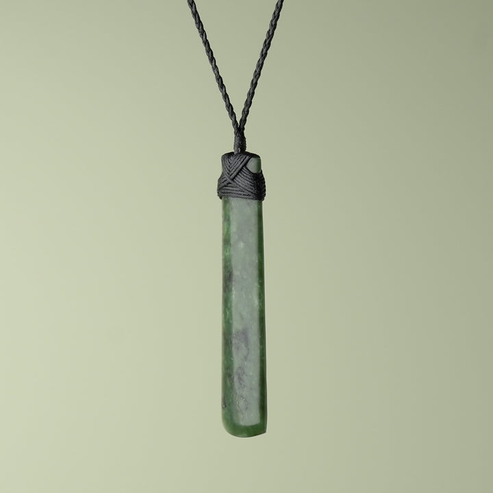 Extra Large Greenstone Toki, Matte